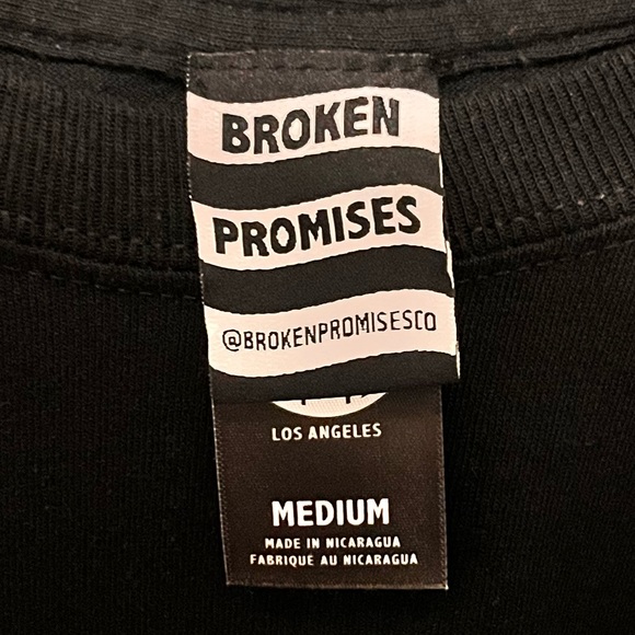 Broken Promises / Santa Cruz - Men’s Medium - Black Long-sleeve Skate Shirt - - Picture 8 of 10